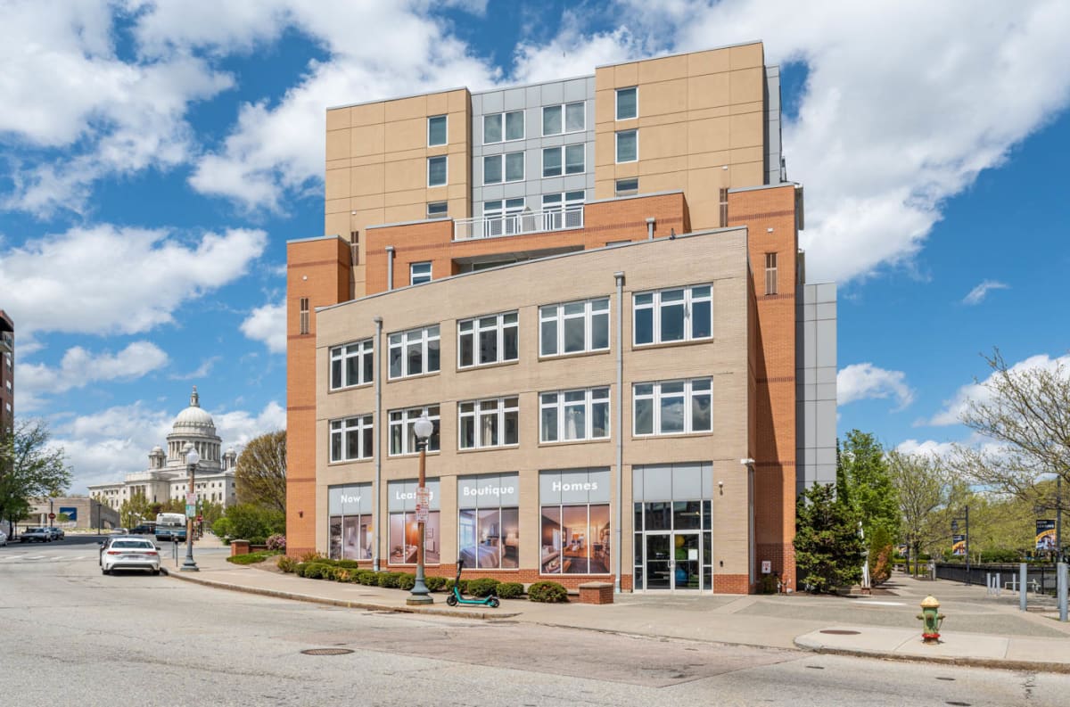Park Row West in Pictures Providence, RI Apartments